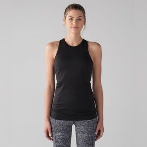 Lululemon Swiftly Tech T-Back/ Black/ size 8